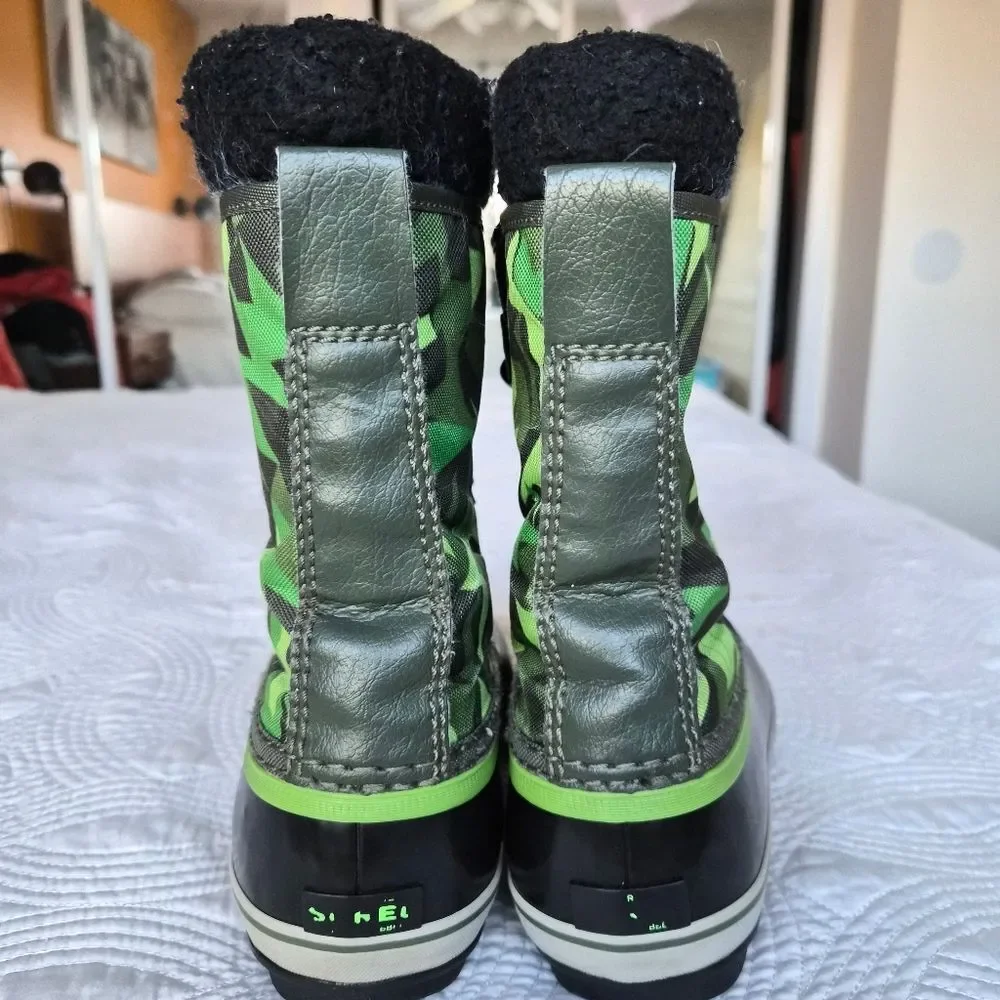 VGUC Sorel Yoot Pac Boots Black Green Boot Sz 5 Waterproof Winter